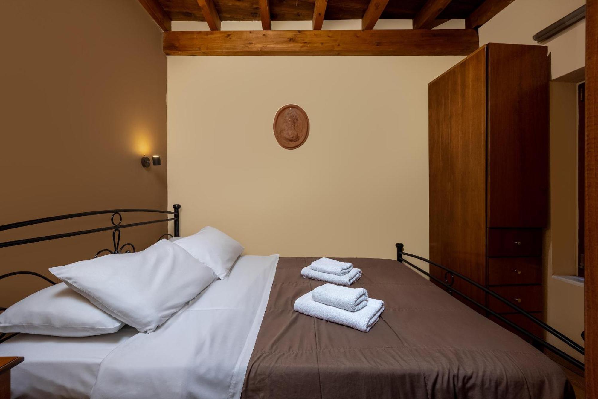 Apartamento 3 Charites Old Town Rhodes City Exterior foto